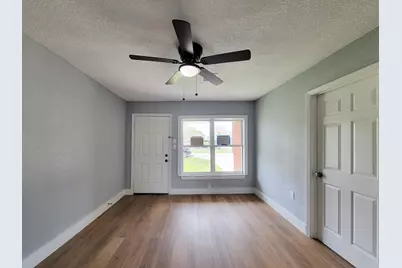 4538 Clover Street, Houston, TX 77051 - Photo 3