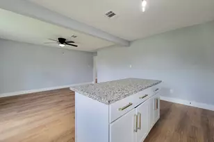 4538 Clover St, Houston, TX 77051 - Photo 15