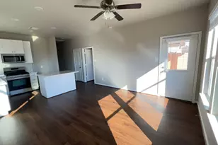 1033 Tillman Ln, East Bernard, TX 77435 - Photo 5