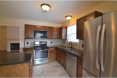 28926 Sedgefield Street, Spring, TX 77386 - Photo 9