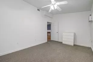 5419 Gulfton St, Houston, TX 77081 - Photo 9