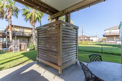 4030 Panola Drive, Galveston, TX 77554 - Photo 11