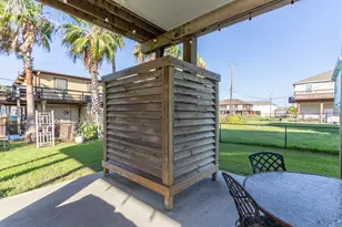 4030 Panola Dr, Galveston, TX 77554 - Photo 11