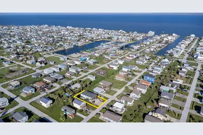 4030 Panola Drive, Galveston, TX 77554 - Photo 3