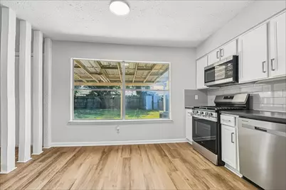 12210 Lambeth Palace Drive, Houston, TX 77066 - Photo 7