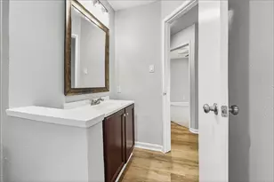 12210 Lambeth Palace Dr, Houston, TX 77066 - Photo 9