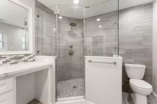 1 N Birchcane Ct, The Woodlands, TX 77381 - Photo 33