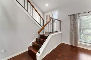 1 N Birchcane Ct, The Woodlands, TX 77381 - Photo 7