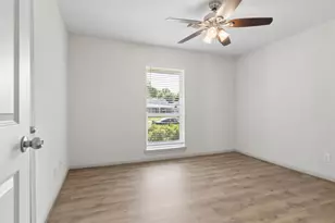 6022 Beaudry Dr, Houston, TX 77035 - Photo 21