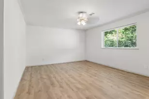 6022 Beaudry Dr, Houston, TX 77035 - Photo 19