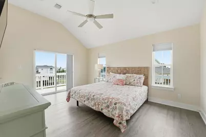 4003 Elissa Court, Galveston, TX 77554 - Photo 33