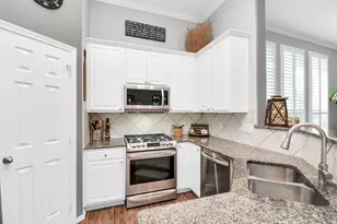 8624 Sunset Loch Dr, Spring, TX 77379 - Photo 17