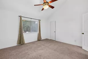 2425 Holly Hall St, Houston, TX 77054 - Photo 21