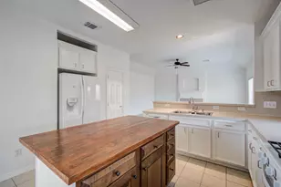 2518 Trotter Dr, Katy, TX 77493 - Photo 5