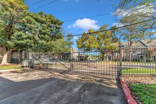 1100 Augusta Dr, Houston, TX 77057 - Photo 47