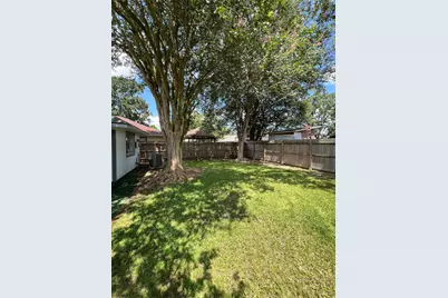 3910 Ebury Drive, Houston, TX 77066 - Photo 41