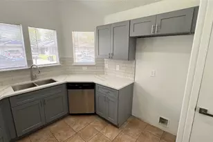 3910 Ebury Dr, Houston, TX 77066 - Photo 9