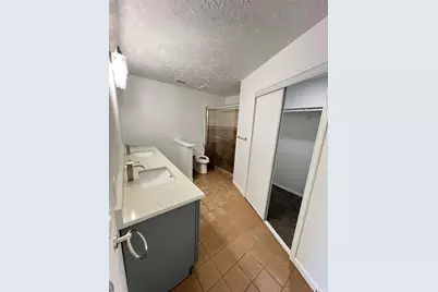3910 Ebury Drive, Houston, TX 77066 - Photo 17
