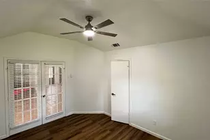 3910 Ebury Dr, Houston, TX 77066 - Photo 15