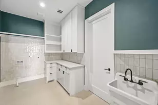 1642 Norfolk St, Houston, TX 77006 - Photo 37