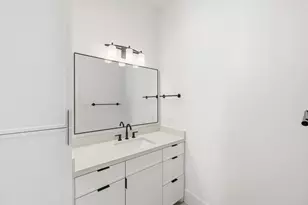 1642 Norfolk St, Houston, TX 77006 - Photo 41