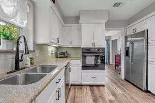 14115 Paradise Valley Dr, Houston, TX 77069 - Photo 19
