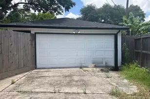 9410 Albury Dr, Houston, TX 77096 - Photo 23