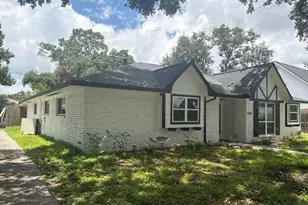 9410 Albury Dr, Houston, TX 77096 - Photo 3