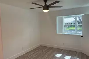 9410 Albury Dr, Houston, TX 77096 - Photo 17