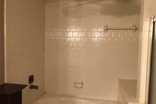 8715 Lawncliff Ln, Houston, TX 77040 - Photo 11