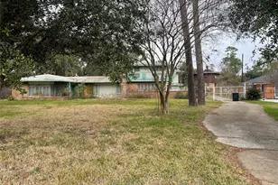 3405 N MacGregor Way, Houston, TX 77004 - Photo 1