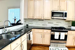 913 Birdsall St, Houston, TX 77007 - Photo 13