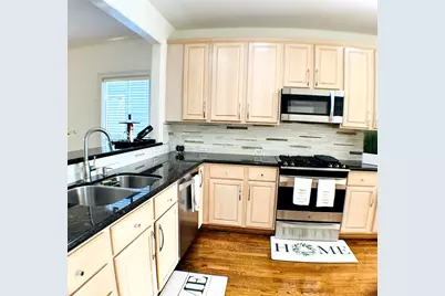 913 Birdsall Street, Houston, TX 77007 - Photo 9