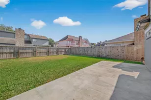 1709 Coles Farm Dr, Sugar Land, TX 77478 - Photo 33