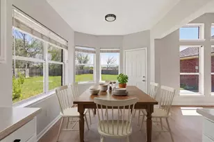 3231 Edgewood Dr, Pearland, TX 77584 - Photo 7