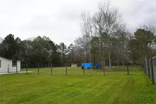 161 Hicks Loop W, Cleveland, TX 77328 - Photo 25