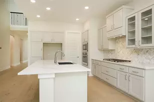 8018 Hingham Ln, The Woodlands, TX 77389 - Photo 17