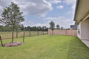 8018 Hingham Ln, The Woodlands, TX 77389 - Photo 39
