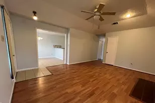 11500 Meadow Ln, Houston, TX 77477 - Photo 19