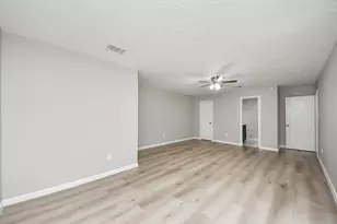 4431 Brandemere Way St, Houston, TX 77066 - Photo 13