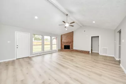 4431 Brandemere Way Street, Houston, TX 77066 - Photo 7