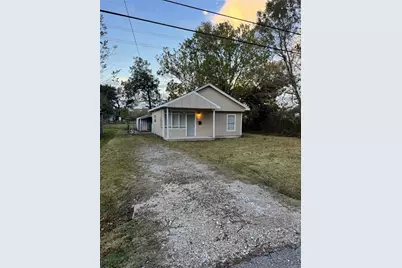 2410 Jackson Street, La Marque, TX 77568 - Photo 1
