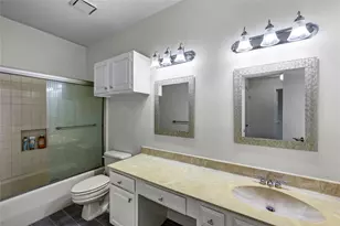 921 Marine Dr, Galveston, TX 77550 - Photo 23