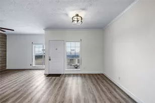 921 Marine Dr, Galveston, TX 77550 - Photo 11