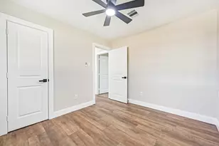 5622 Canterway Dr, Houston, TX 77048 - Photo 13
