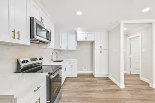 5622 Canterway Dr, Houston, TX 77048 - Photo 9