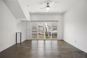 2111 McGowen St, Houston, TX 77004 - Photo 11