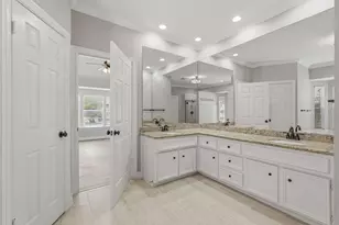 4822 Hillswick Dr, Sugar Land, TX 77479 - Photo 15