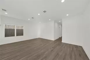 8402 Double St, Houston, TX 77088 - Photo 11