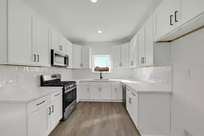 8402 Double St #AB, Houston, TX 77088 - Photo 5